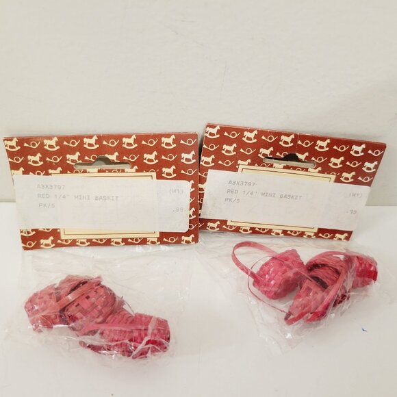2 Vtg Just For Keeps Red Mini Baskits Doll House Furniture Decor - Picture 1 of 3